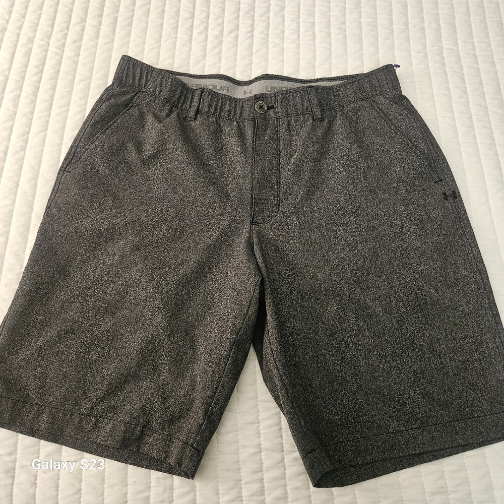 Under Armour Gray Athletic Shorts with Elastic Waistband